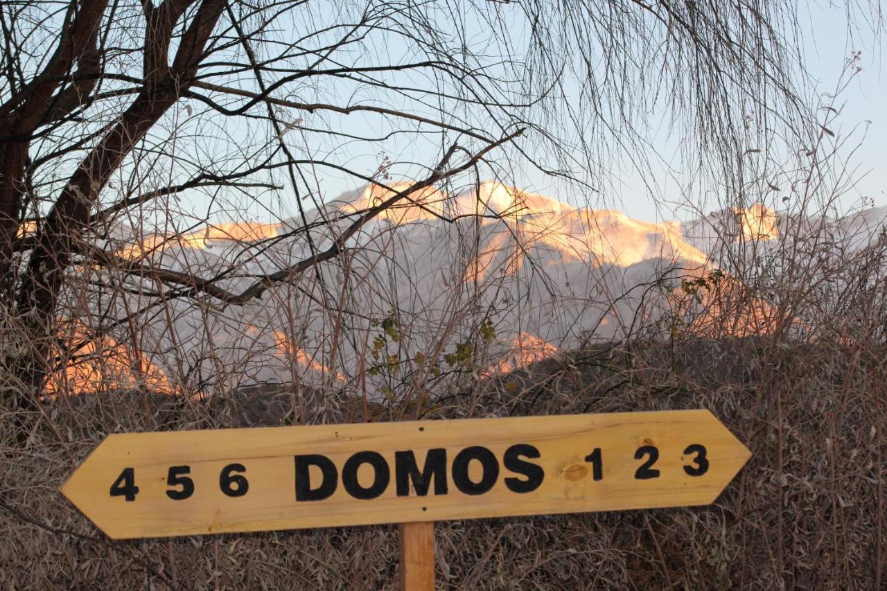 Domos 乌斯帕亚塔 外观 照片